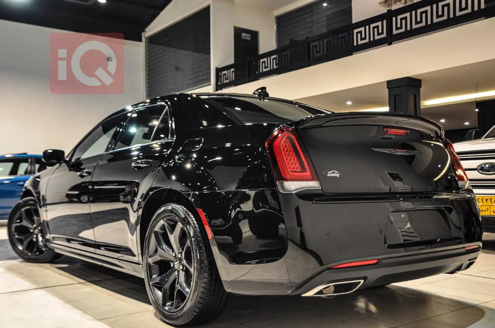 Chrysler 300